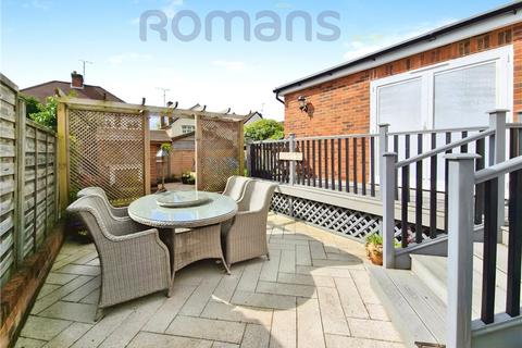 3 bedroom semi-detached house for sale, Orchard Road, Farnborough, Hampshire