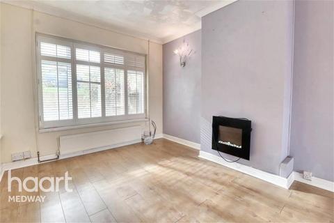 3 bedroom terraced house to rent, Ingle road, Chatham, ME4
