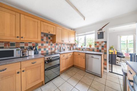 4 bedroom detached house to rent, Bakery Close, Cranfield, Bedford