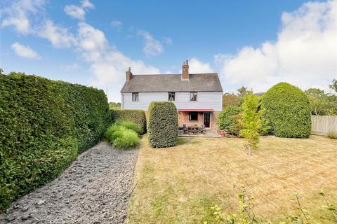 4 bedroom detached house for sale, Wittersham Road, Iden, Rye, East Sussex