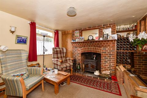 4 bedroom detached house for sale, Wittersham Road, Iden, Rye, East Sussex