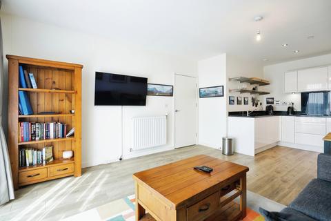 1 bedroom flat to rent, River Rise Close, London SE8