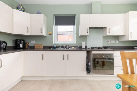 17 Bartlett Road, Sheffield, S5 8BX