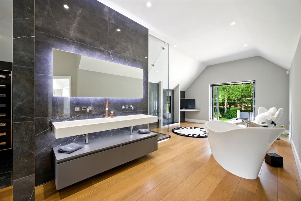 Master Bedroom Suite