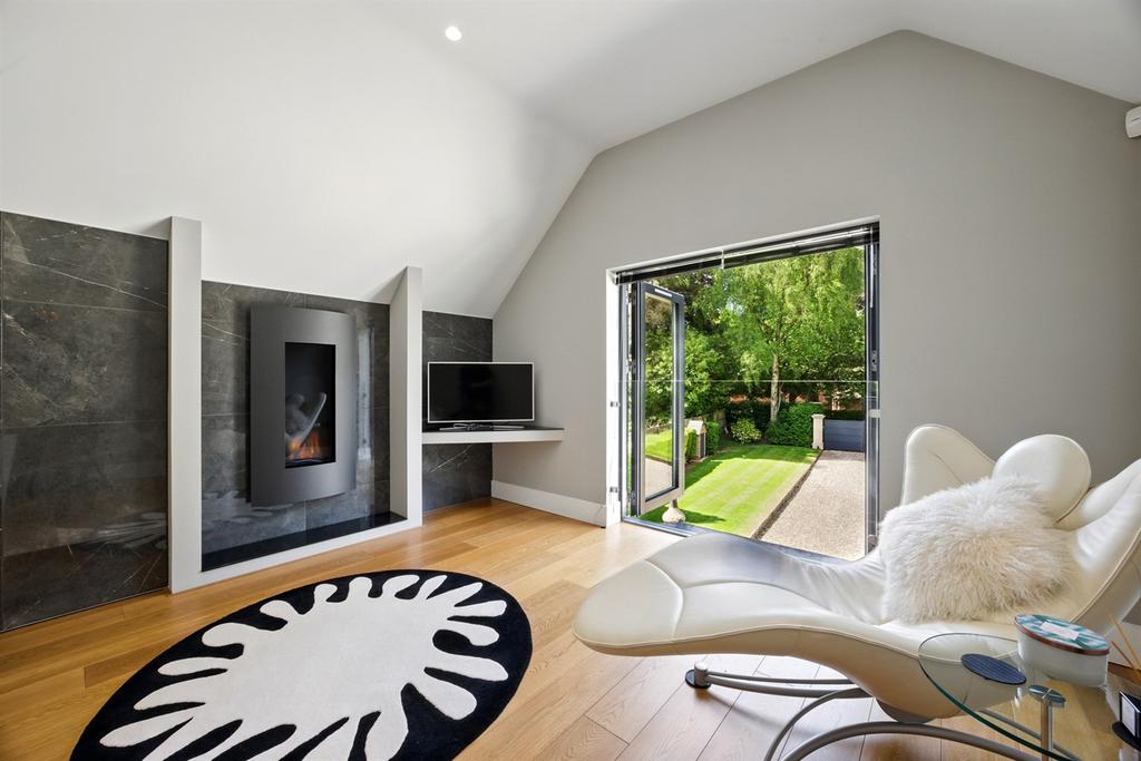 Master Bedroom Suite