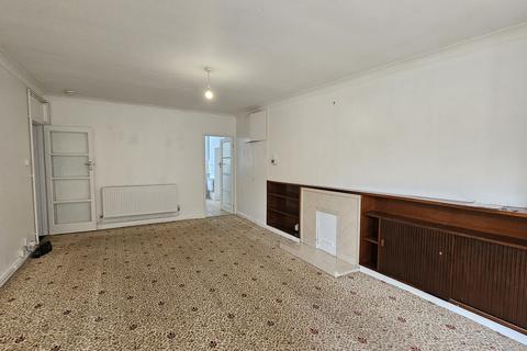 1 bedroom apartment to rent, Tor Park Road, Torquay TQ2