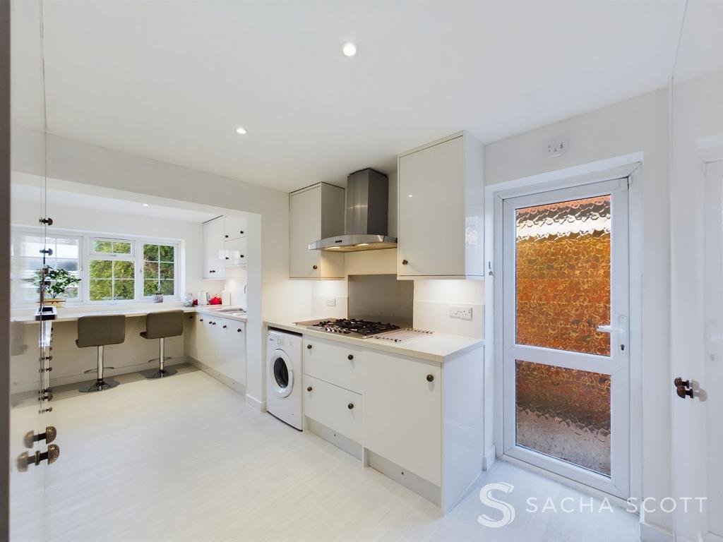 Kitchen / Breakfast Room