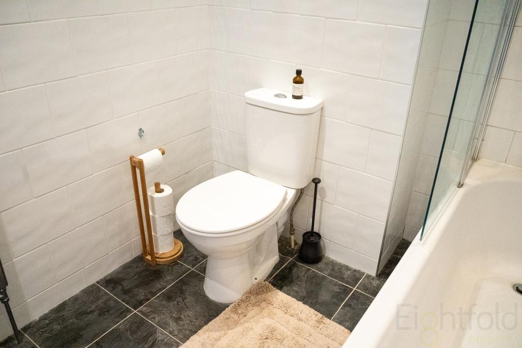 21 de montfort road top floor 41
