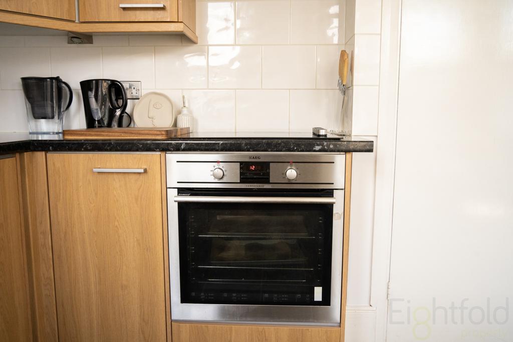 21 de montfort road top floor 10