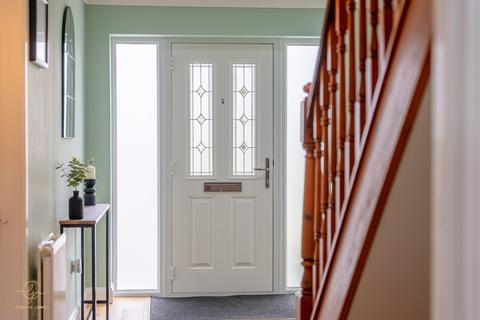 1 Manor Close, Ramsey Mereside, Huntingdon, PE26 2UN