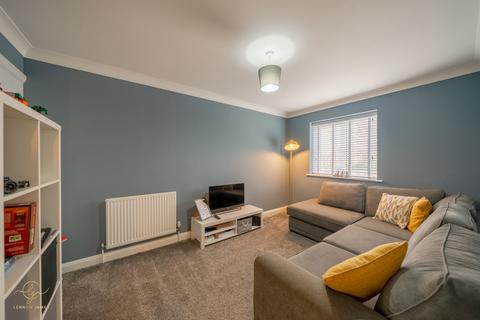 1 Manor Close, Ramsey Mereside, Huntingdon, PE26 2UN