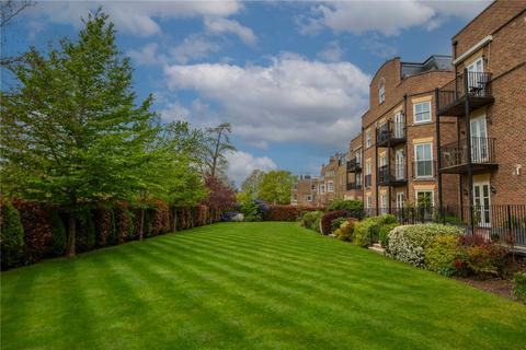 1 bedroom apartment for sale, Ham Common, Richmond, TW10