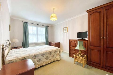 50 Ashfield Green, Yateley, GU46 6AL
