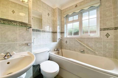 50 Ashfield Green, Yateley, GU46 6AL
