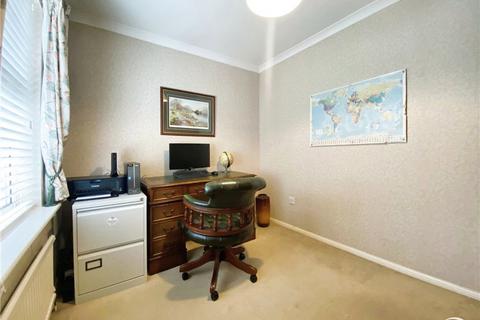 50 Ashfield Green, Yateley, GU46 6AL