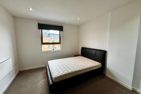 1 bedroom flat to rent, Gateway West, East Street, Leeds, LS9