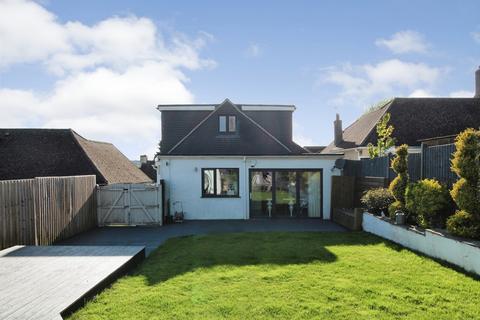 3 bedroom detached house for sale, Solway Avenue, Brighton, East Sussex. BN1 8UJ