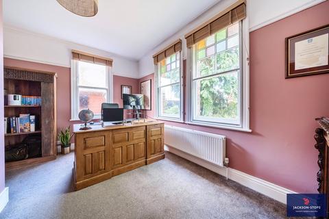 41 Ampthill Road, Flitwick, Bedford, MK45 1AZ