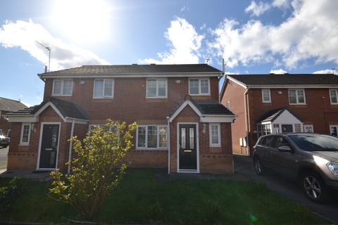 3 bedroom semi-detached house to rent, Hemfield Close, Ince, Wigan, WN2