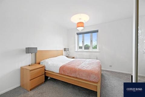 2 bedroom apartment for sale, Alliance Close, Wembley, Middlesex, HA0