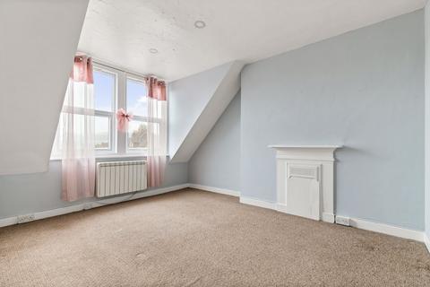 2 bedroom flat to rent, Broadmead Road, Folkestone, Folkestone, CT19