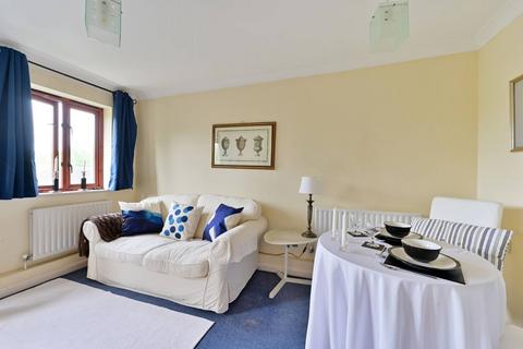 undefined, Danebury Avenue, Roehampton, London, SW15