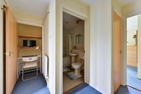 undefined, Danebury Avenue, Roehampton, London, SW15