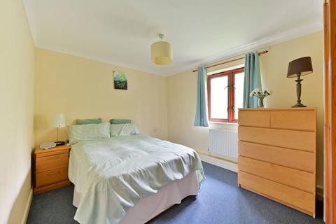 undefined, Danebury Avenue, Roehampton, London, SW15