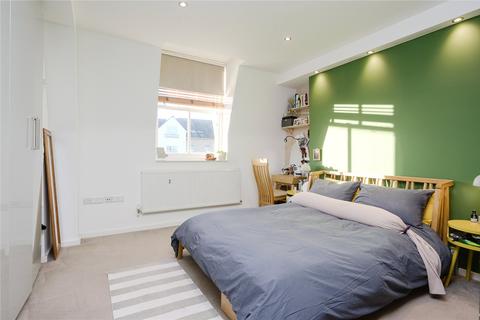 Flat 6, 86 - 88 Richmond Road, Kingston Upon Thames, KT2 5EN