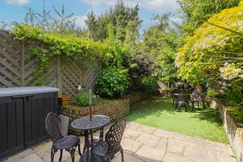 4 bedroom terraced house for sale, London SW11