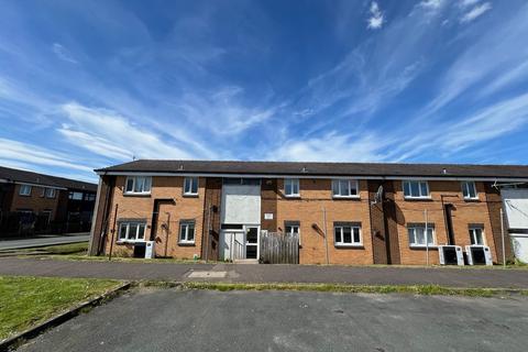 undefined, Fall Spring Gardens, Holywell Green HX4