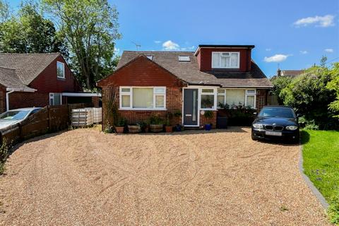 4 bedroom detached house for sale, Quietly Positioned On A No Through Road in Northiam