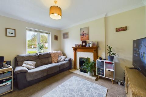 2 bedroom terraced house for sale, Violet Close, Bury St Edmunds, IP32