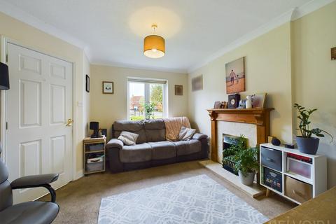 2 bedroom terraced house for sale, Violet Close, Bury St Edmunds, IP32