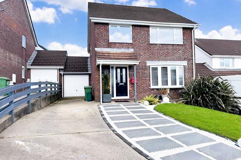 4 bedroom detached house for sale, Upper Church Village, Pontypridd CF38