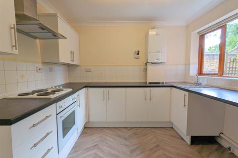 2 bedroom flat to rent, Ridgefield Court, Palatine Road, Southport, Merseyside, PR8