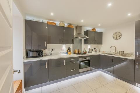 6 Dingley Lane, Yate, Bristol, BS37 7DD