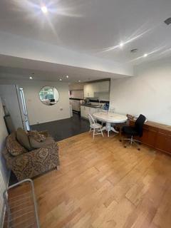 4 bedroom terraced house to rent, Penderyn Way, Islington, N7