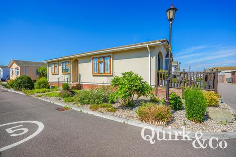 2 bedroom park home for sale, Creek Road, Canvey Island, SS8