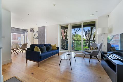 2 bedroom flat to rent, Tabard Street, London, SE1