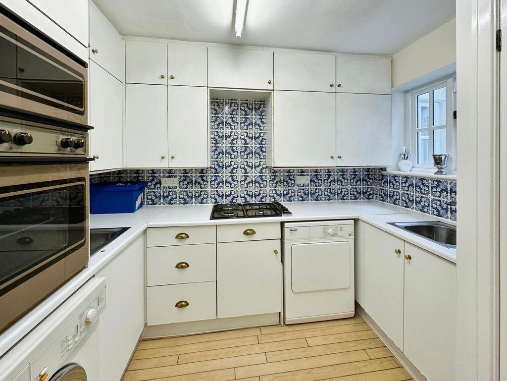 Second Kitchen