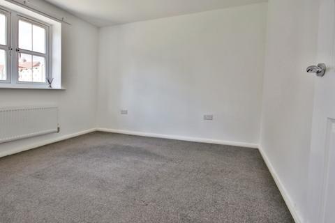 1 bedroom ground floor flat for sale, Grosvenor Road, Kingswood, Hull, HU7 3FD