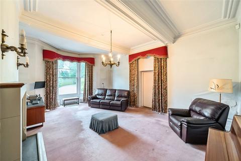 6 bedroom detached house for sale, Snelsins Road, Cleckheaton, West Yorkshire