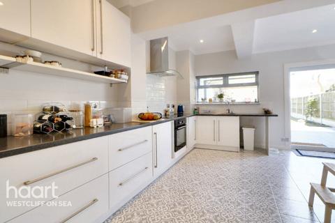88 Bellevue Road, Southend-on-sea, SS2 4JF