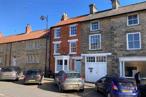 3 bedroom cottage for sale, High Market Place, Kirkbymoorside