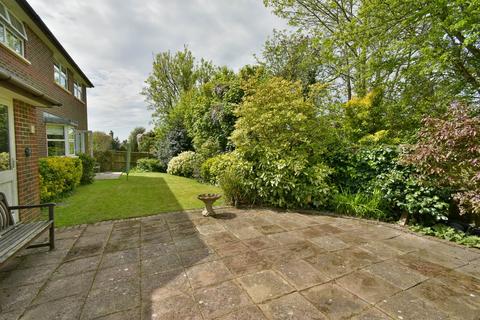 7 Beatrice Walk, Bexhill-on-sea, TN39 4EW