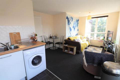 1 bedroom flat for sale, Eyres Mill Side, Armley, Leeds, West Yorkshire, LS12