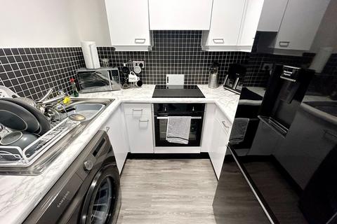 2 bedroom apartment for sale, Turnill Drive, Ashton-in-Makerfield, Wigan, WN4 9HE