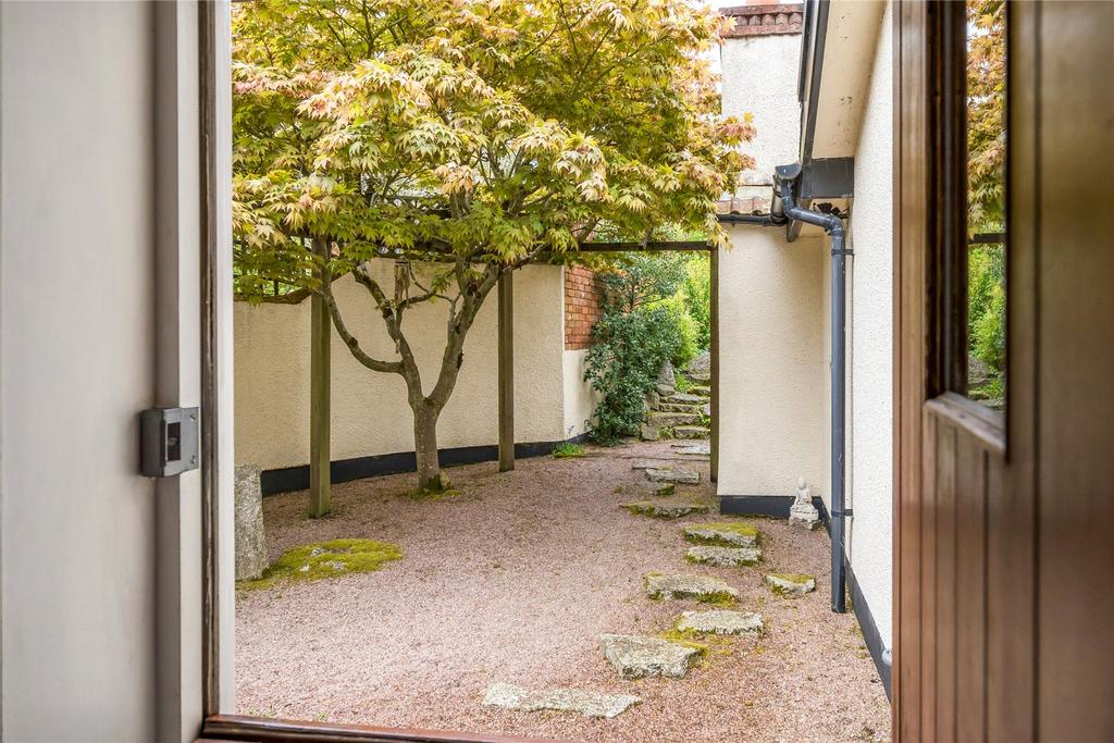 Japanese Courtyard