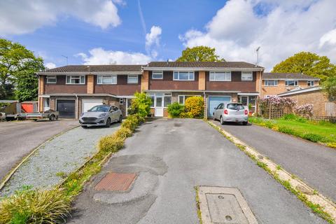 12 Stirrup Close, Wimborne, BH21 2UQ